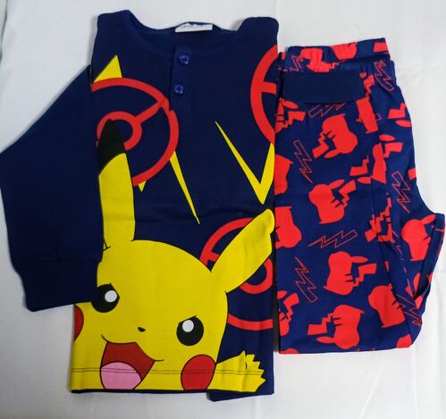 Pokemon - Pijama largo invierno interlock en caja 6A