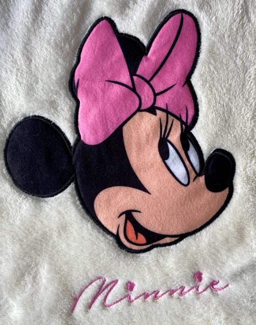 Minnie - Pijama largo infantil de coralina 4A